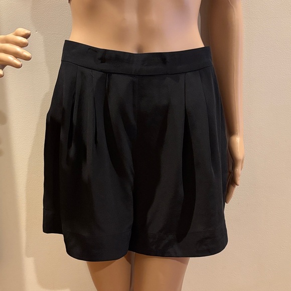 Zimmermann Pants - ZIMMERMAN size 1 (US 6) Black Pleated , with Pockets , 100% Silk Women's Shorts